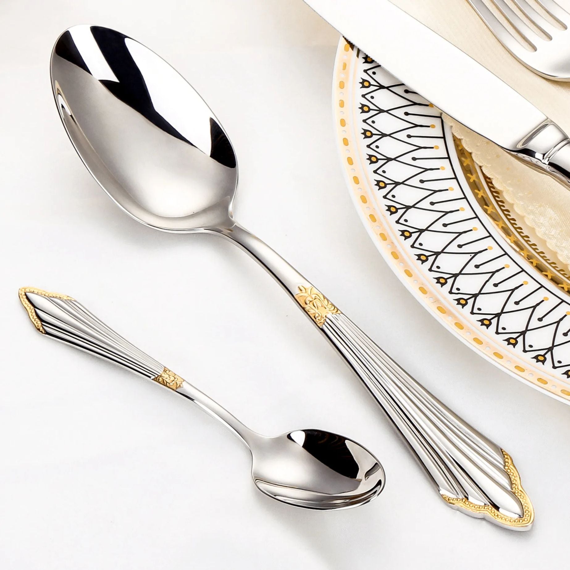 Baroque Silverware Set - Stainless Steel Flatware with Antique Detail