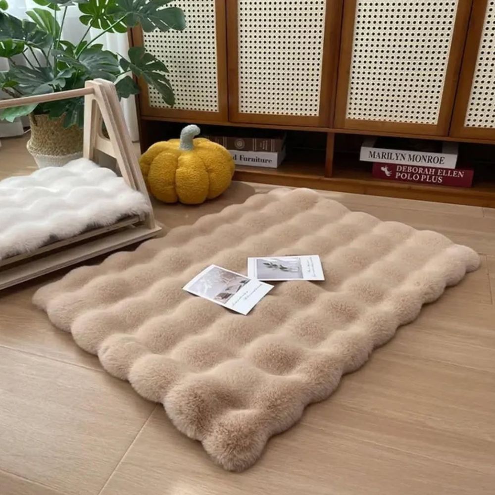 Luxury Faux Fur Pet Mat Beige Sand