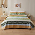 Cotton Quilted Bedspread - Striped Pattern with Modern Zig-Zag