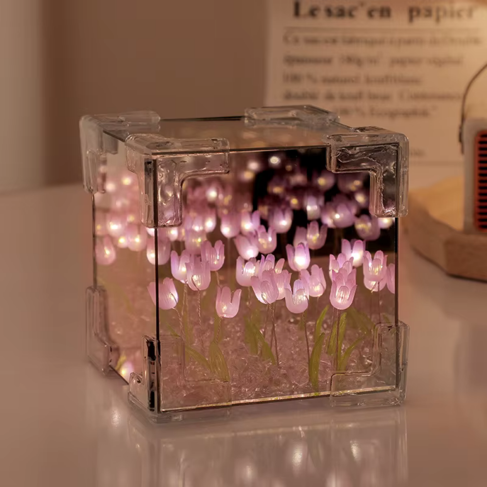 TulipsGlow™ | Blossom Lamp Box Purple