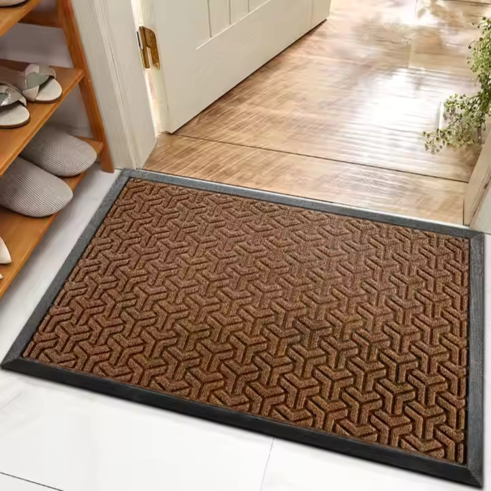 Geometric Entryway Door Mat Brown
