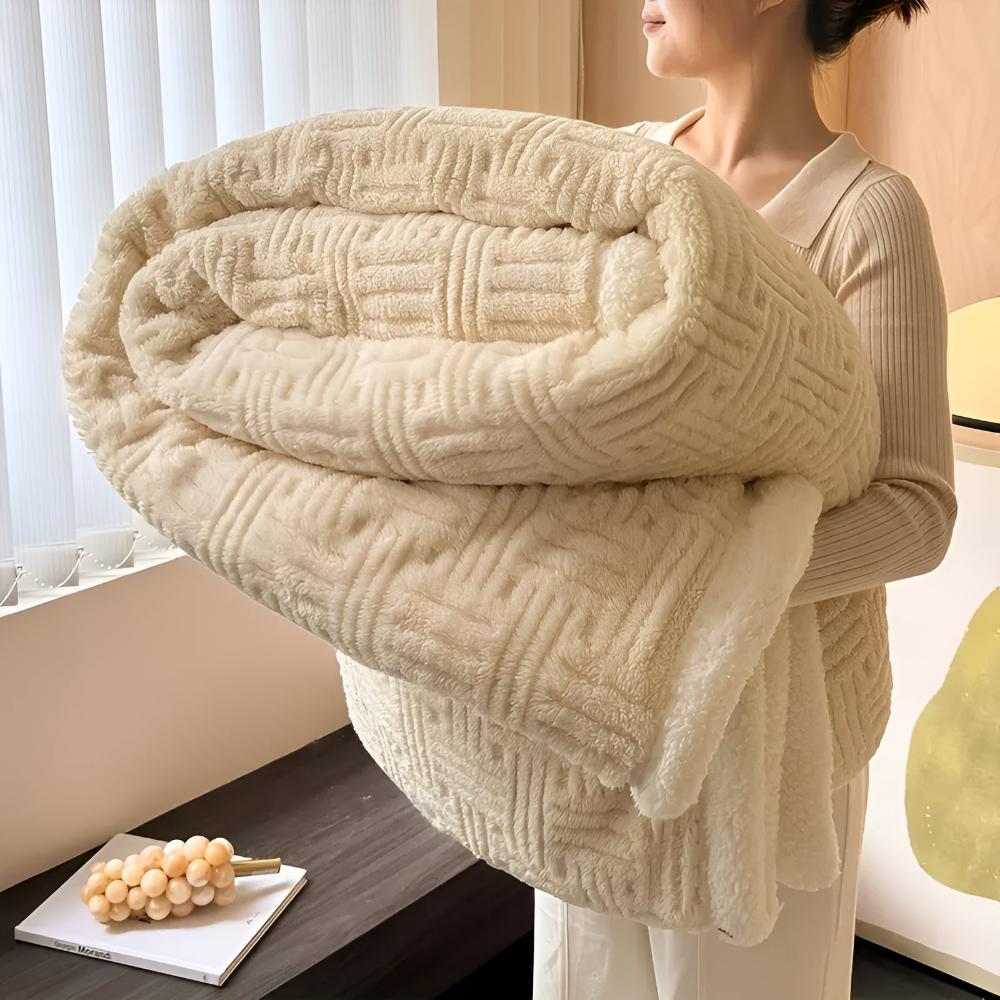 Plush Paradise Blanket™️ Latte