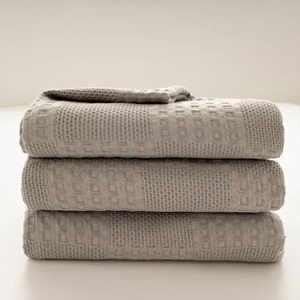 Blush Waffle Checkered Blanket Light Gray