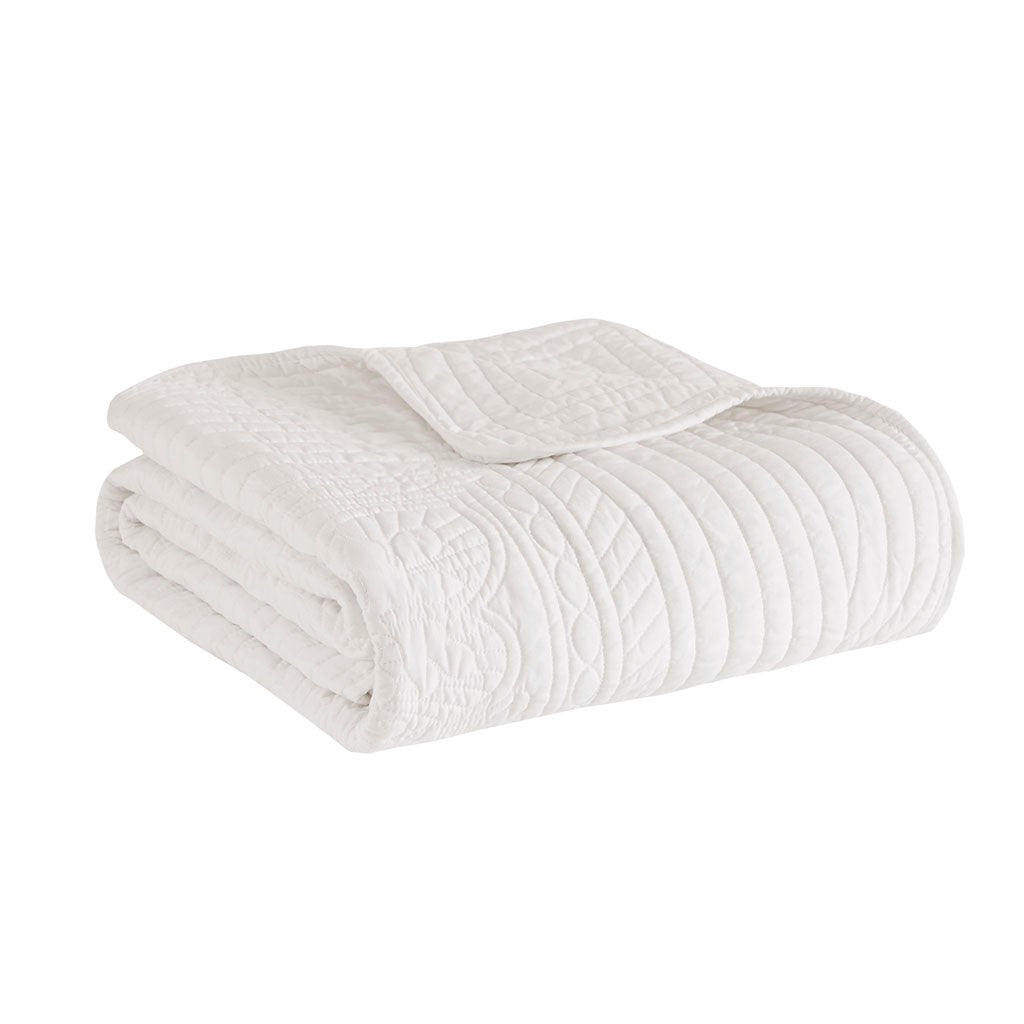 Tuscany Oversized Quilted Throw with Scalloped Edges 60x72 White