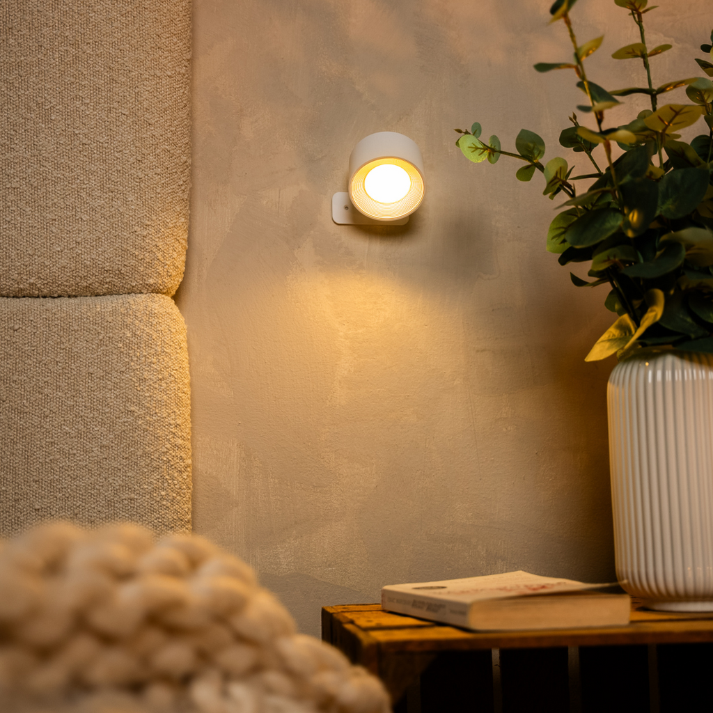 Lysa™ – 360° Magnetic Wall Light