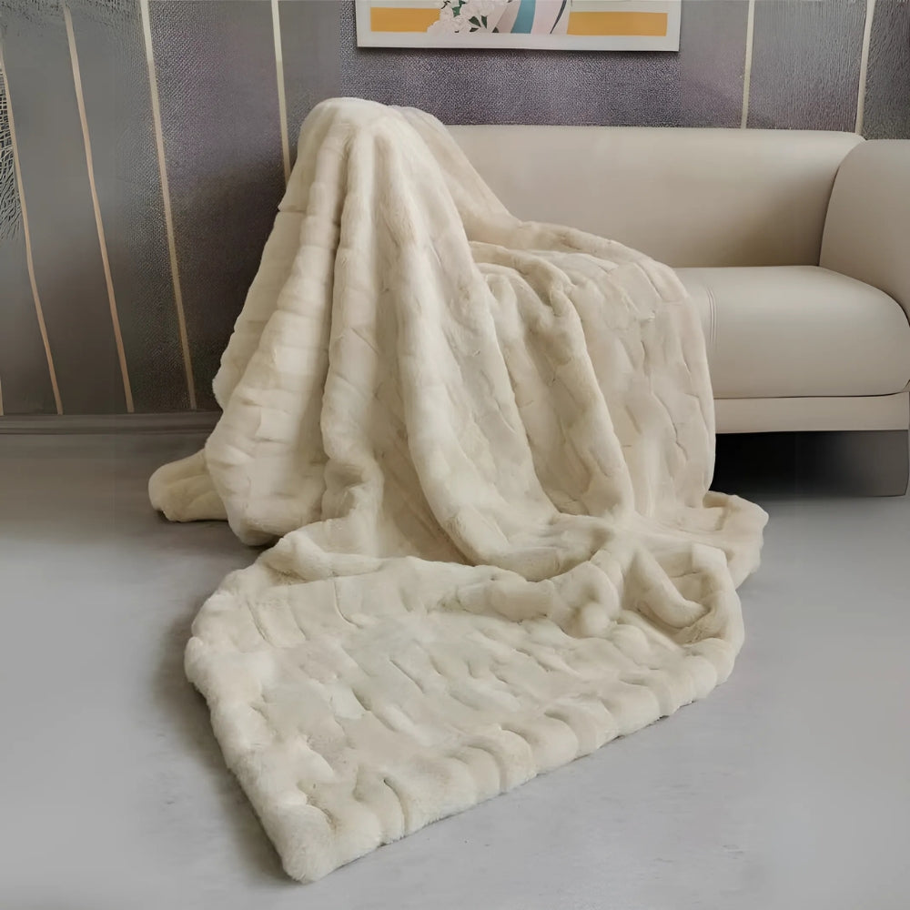 Heavenly Retreat Faux Fur Blanket Ivory