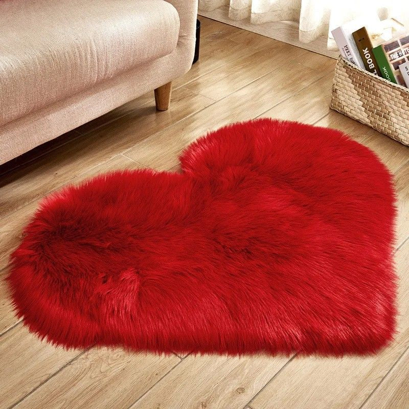 Heart Plush Rug Red