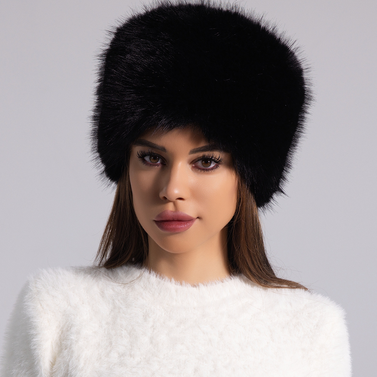 Women's Faux Fur Winter Hat Black