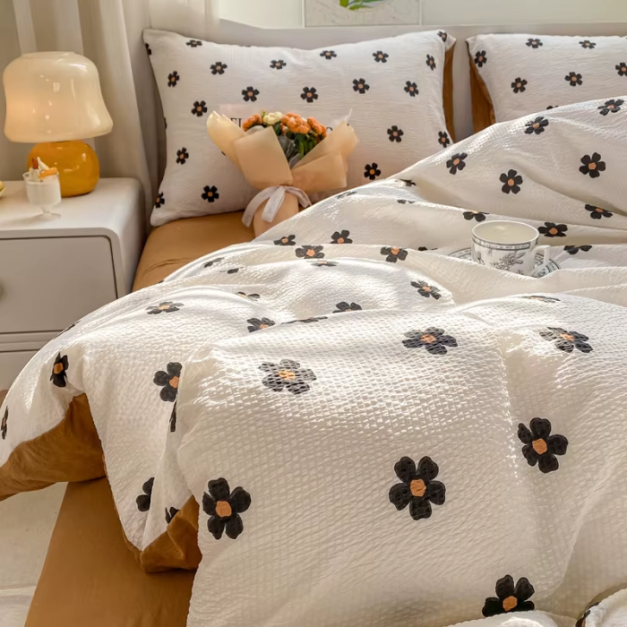Brown Two Tone Daisy Bedding Set