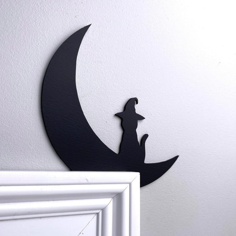 Cat Corner Decor Cat on Moon