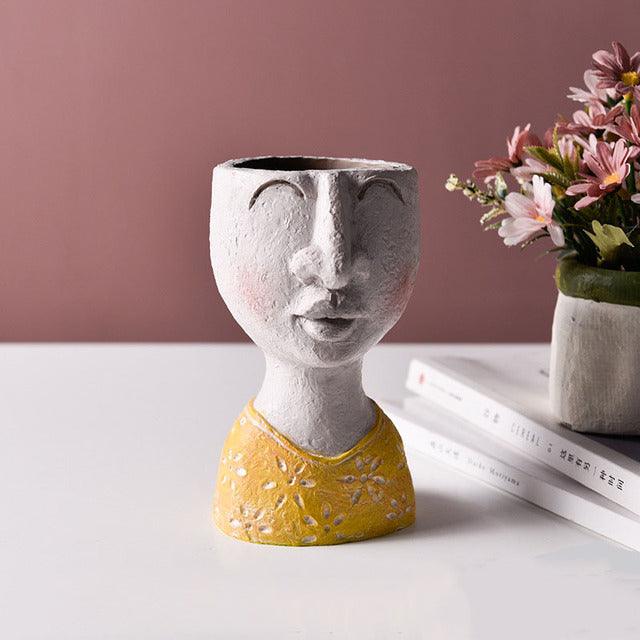 Persona Caricature Sculpture Pot Monica