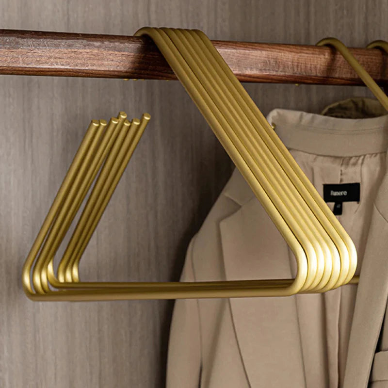 Sleek Angle 5-Pc. Wardrobe Hangers