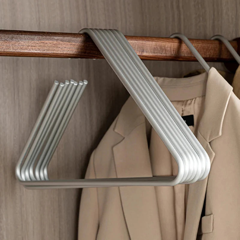 Sleek Angle 5-Pc. Wardrobe Hangers