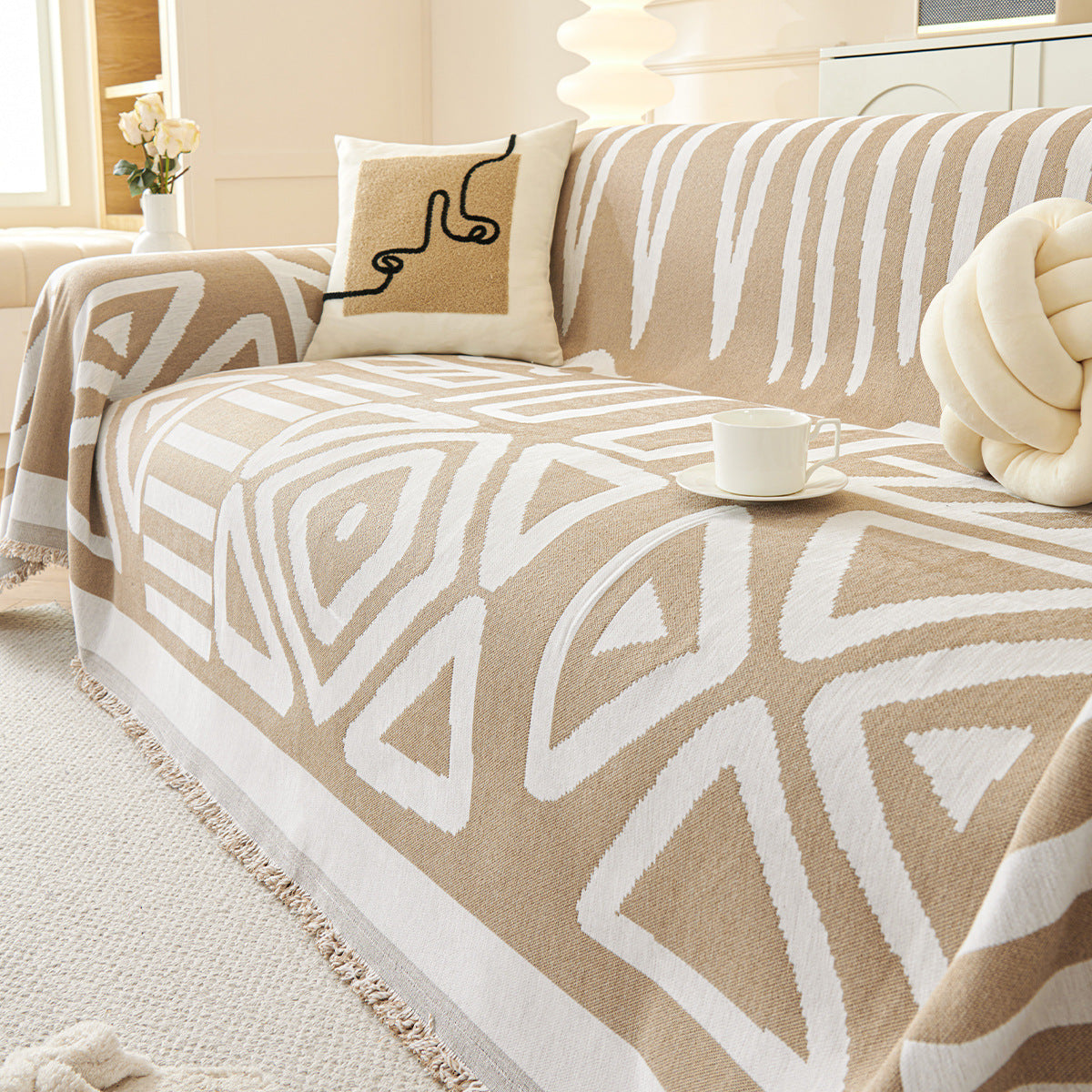 All-Seasons Pet Friendly Couch Cover - Dust-Proof & Anti-Scratch Beige