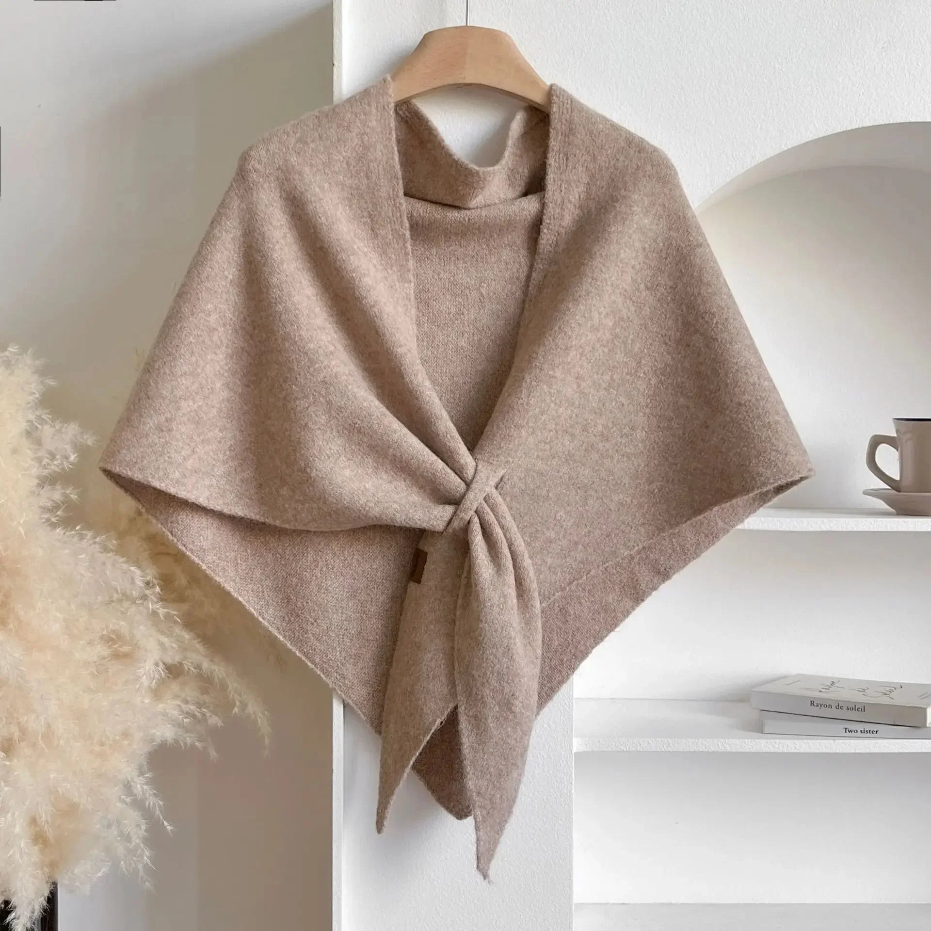 Liora Fleece Shawl Beige One Size