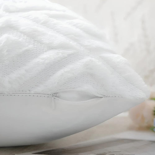 3D Diamond Pattern Cushion Cover