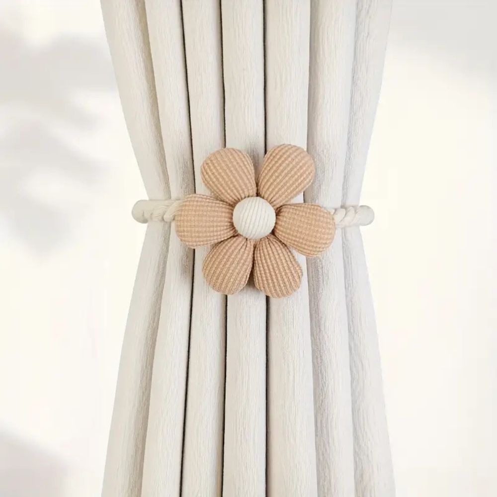 Delicate Flower Magnetic Curtain Tie Back | 2Pcs Set Brown