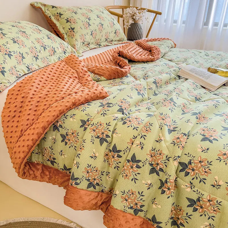 Floral Velvet Quilt - Textured & Soft Peach Blossom