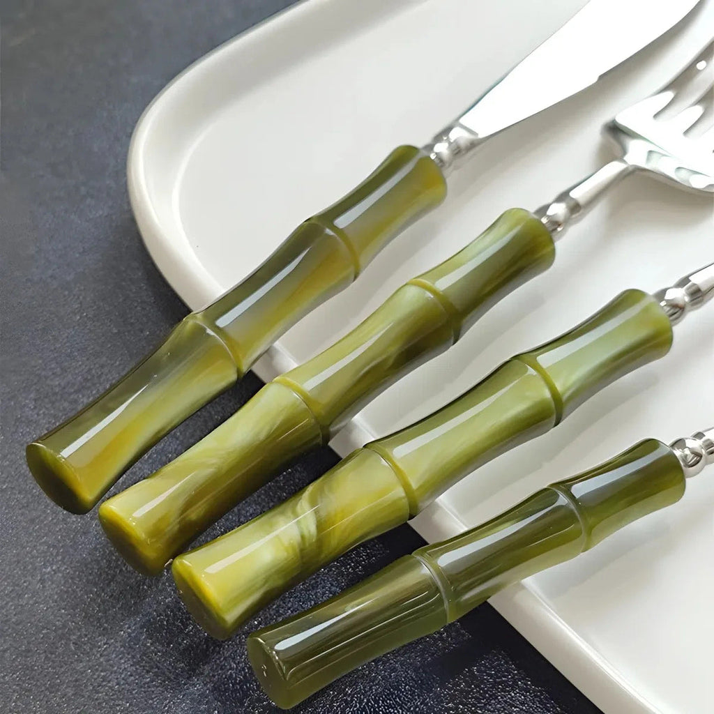 Eco-Friendly Silverware Set - Durable Dinnerware with Bamboo Handles