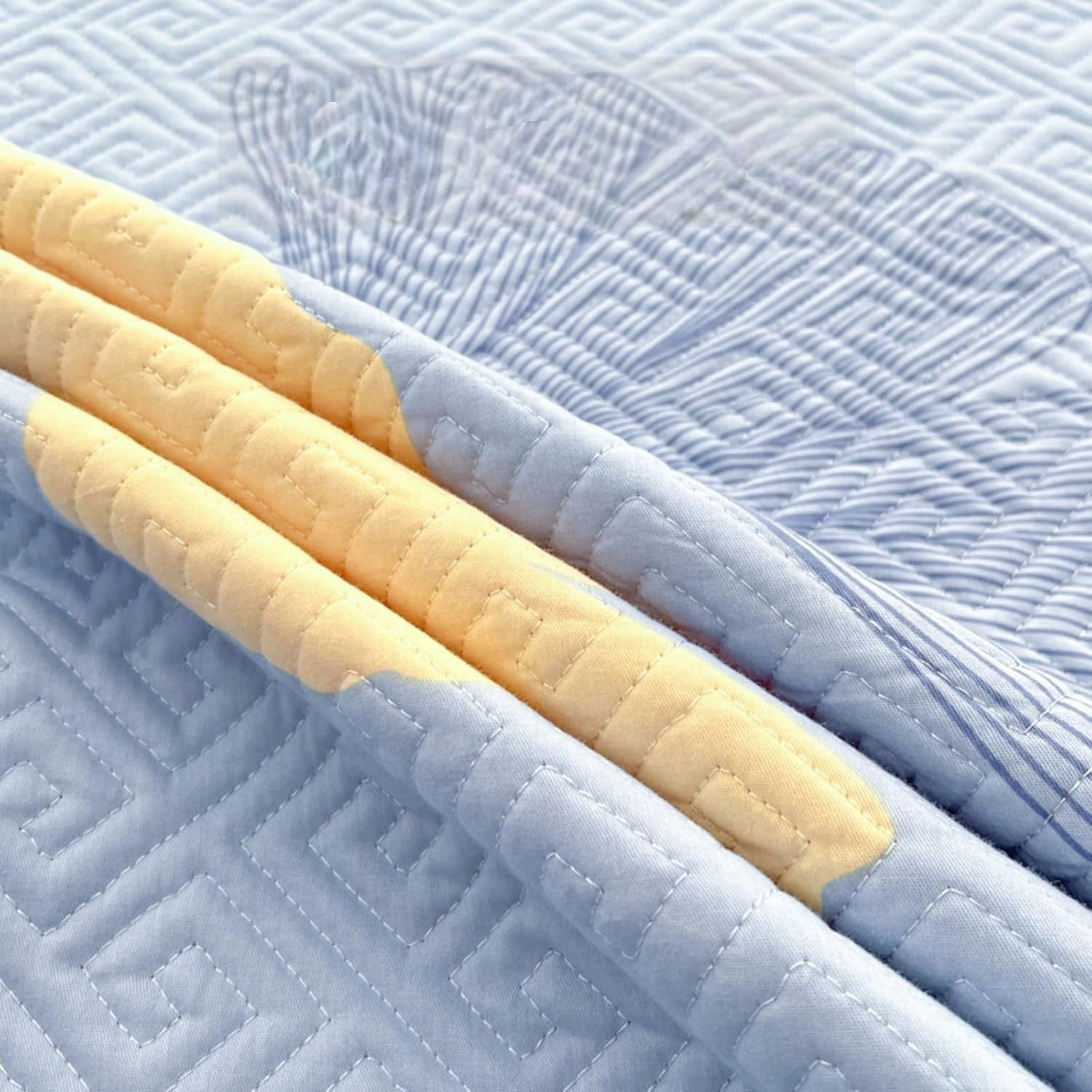 Playful Cotton Bedspread - Non-Slip & Washable