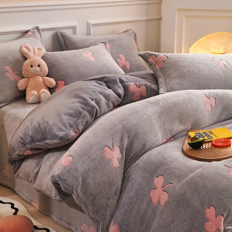 Aesthetic Fluffy Duvet Cover D