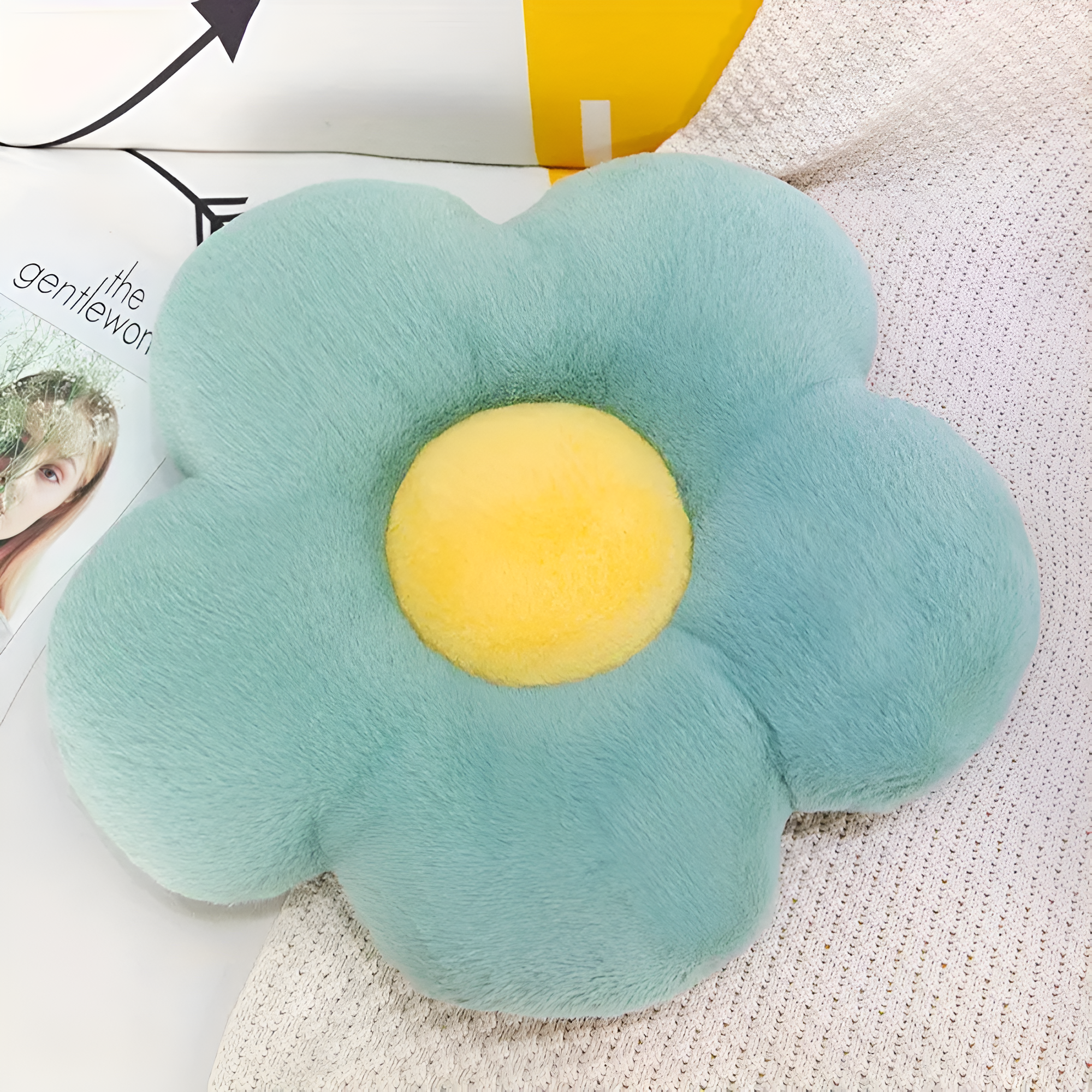 Plush Flower Seating Cushion Green