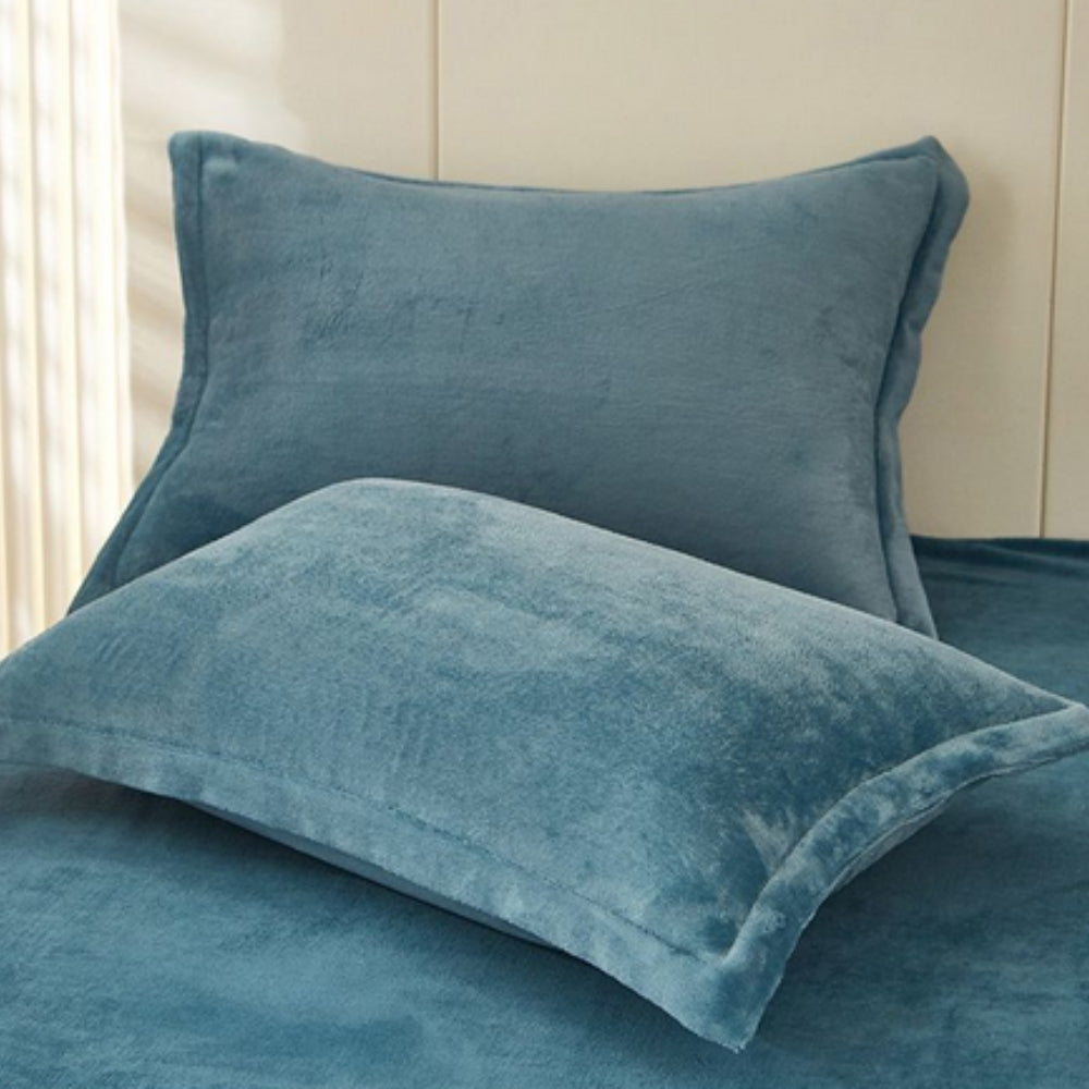 Fleece Comfort Pillow Covers Teal Blue 19"x29"x0.79"