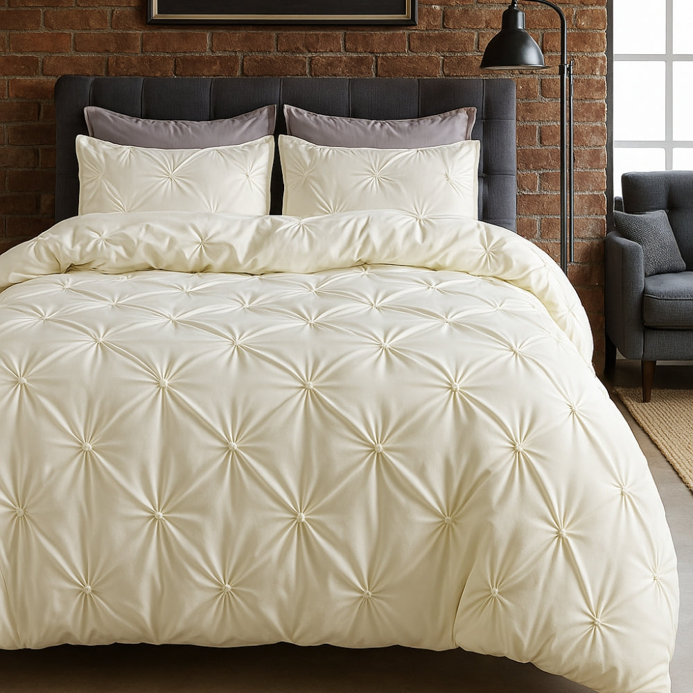 Amore Luxury Pinch Pleat Duvet Cover Set Champagne Cream