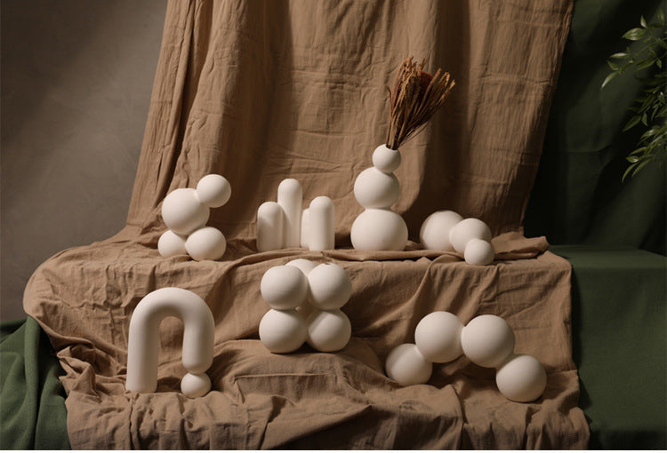 Andro Dot Porcelain Vases