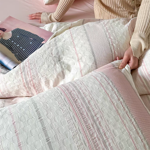 Asymmetry Jacquard Duvet Cover - Pink