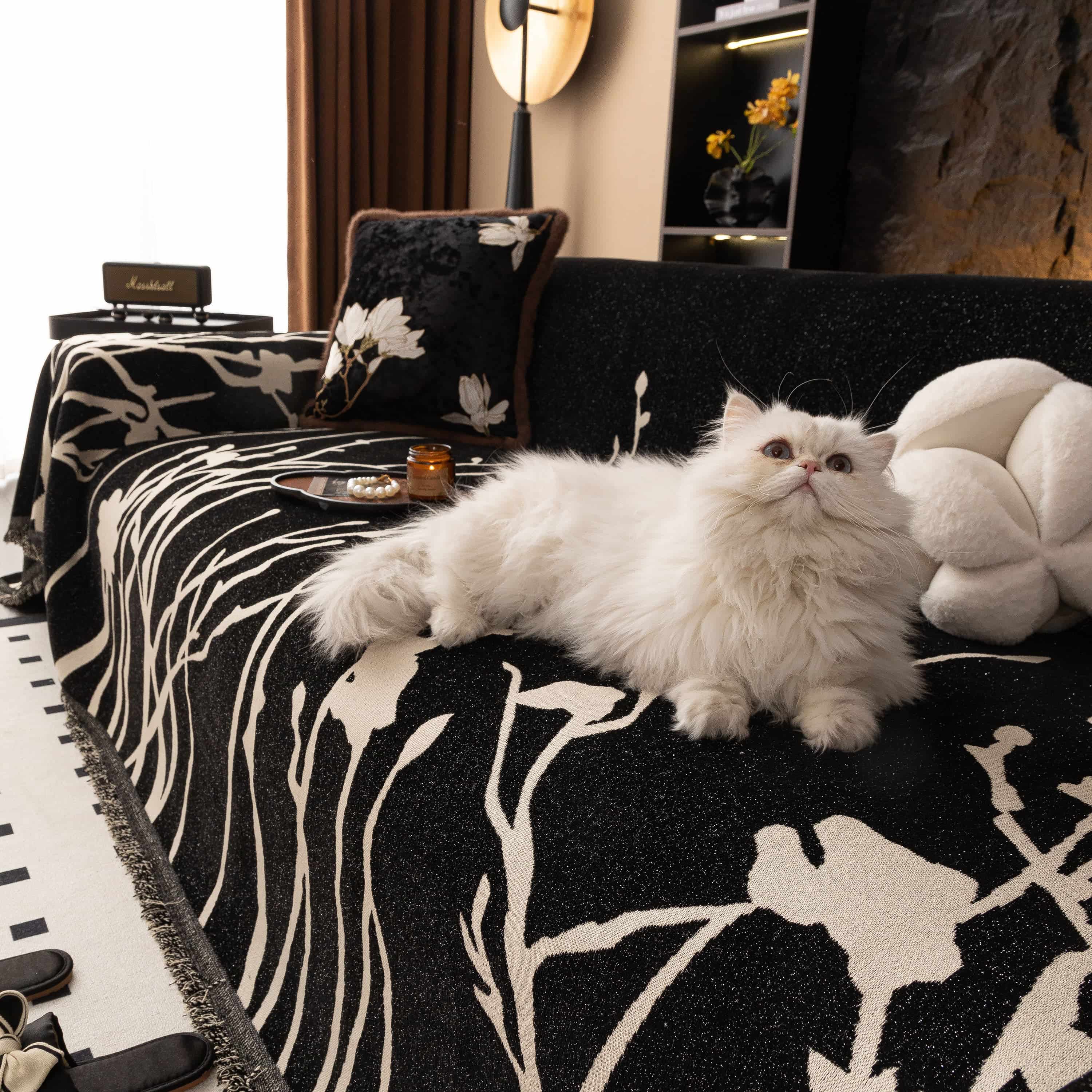 Pet & Kid Friendly Couch Cover - Anti-Scratch Dried Branch Pattern Black
