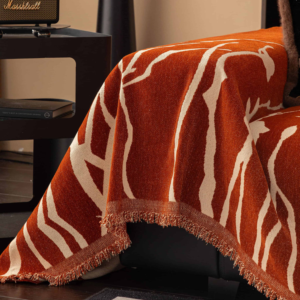 Pet & Kid Friendly Couch Cover - Anti-Scratch Dried Branch Pattern