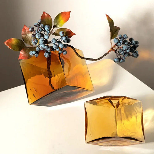 Balancing Cube Glass Vase
