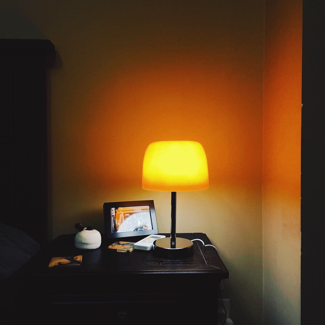 Bau Retro Glass Table Lamp