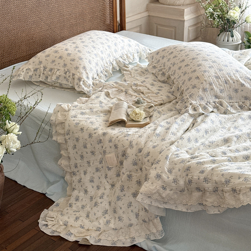 Ruffled Blue Floral Comforter – Soft Cotton for Kids