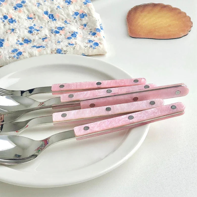 Blush Quartz Retro Tableware Set