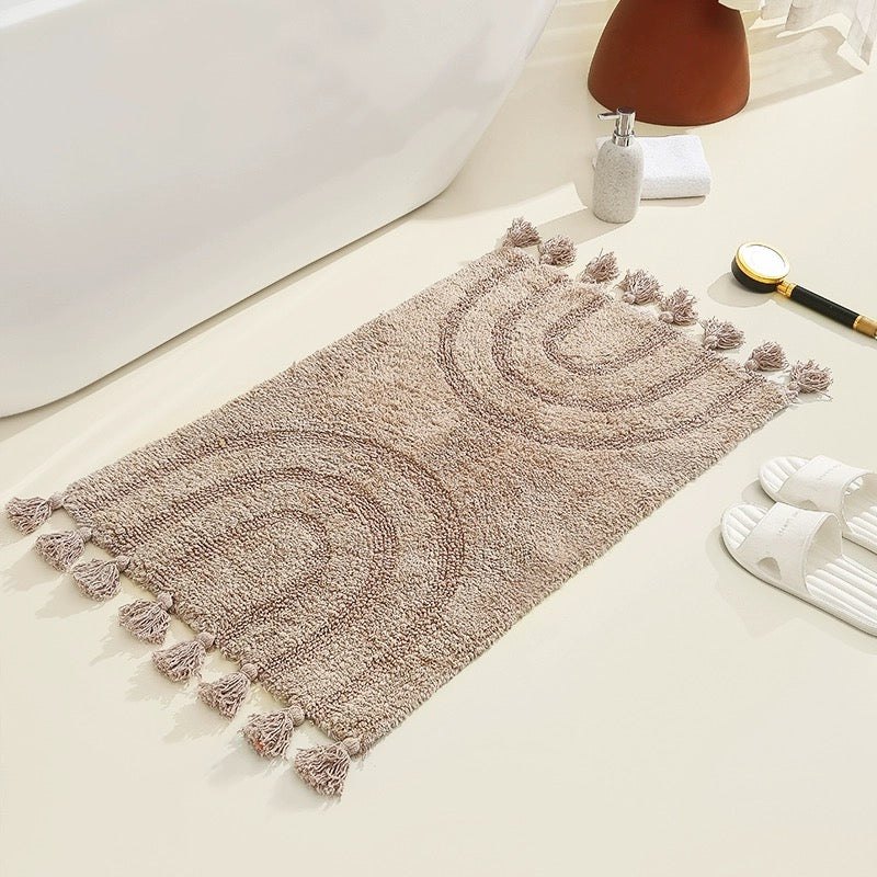 Handmade Cotton Tassel Area Rug – Boho Minimalist Style Light Brown