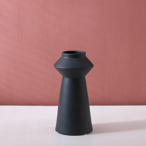 Bright Color Ceramic Flower Vase Tower Black