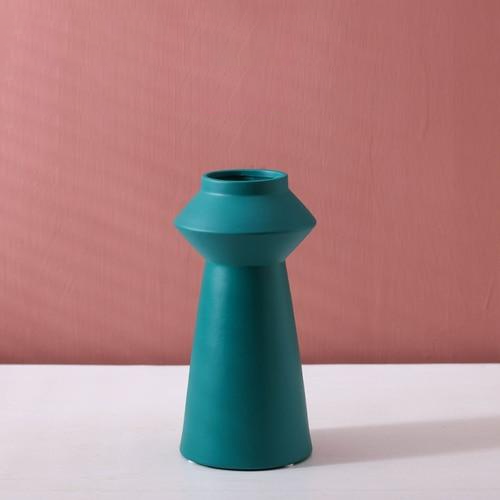 Bright Color Ceramic Flower Vase Tower Green
