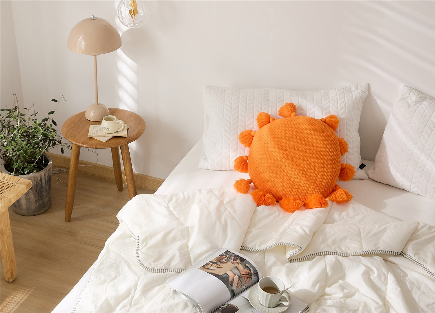 Cami Round Tassel 15 inch Pillow