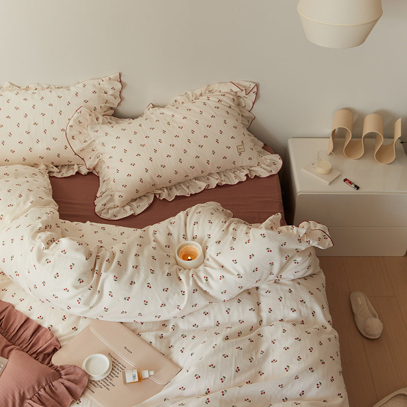 Soft Cotton Muslin Bedding Set – Cherry Print with Ruffle