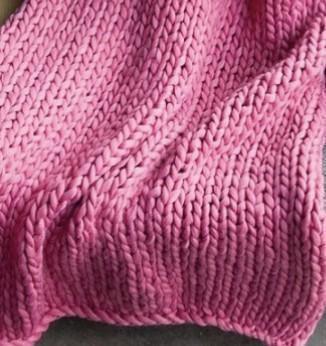 CozyCloud Knit Throw PaleVioletRed