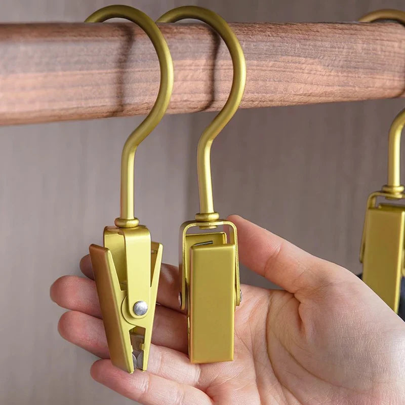 Clip-O Metal Clip Hanger