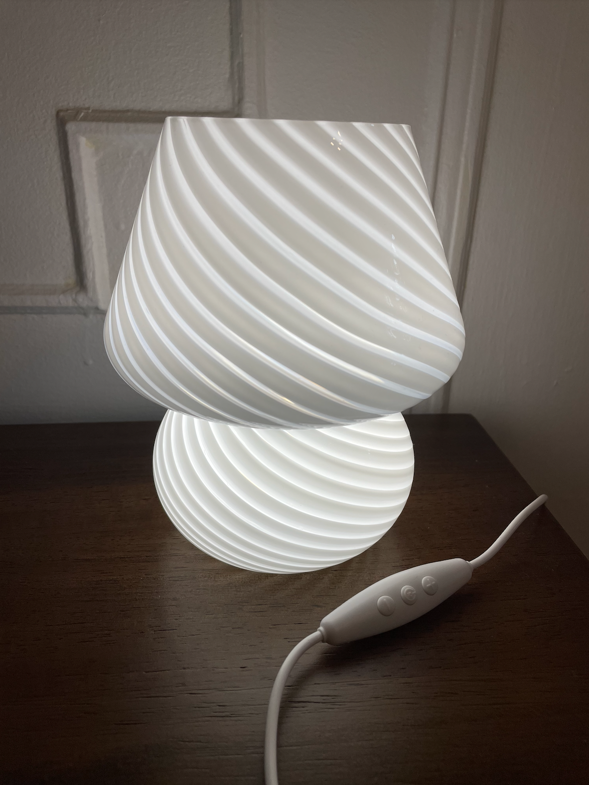 Coco Swirl Glass Table Lamp - Final sale