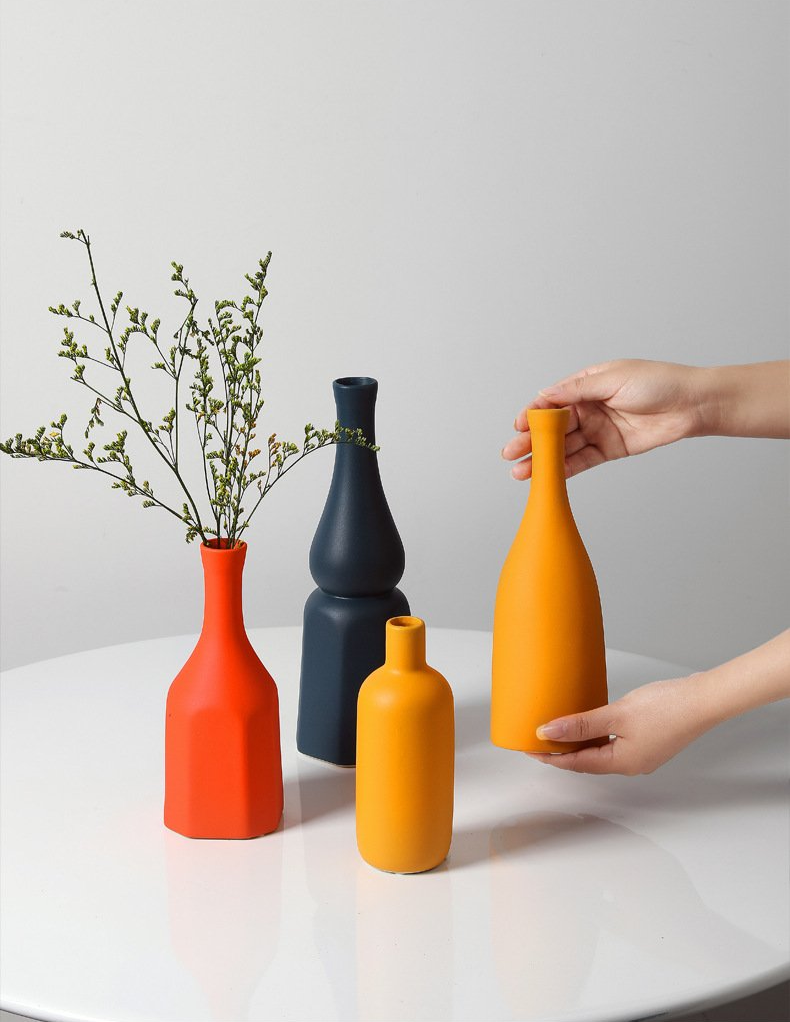 Contrasted Ceramic Vases