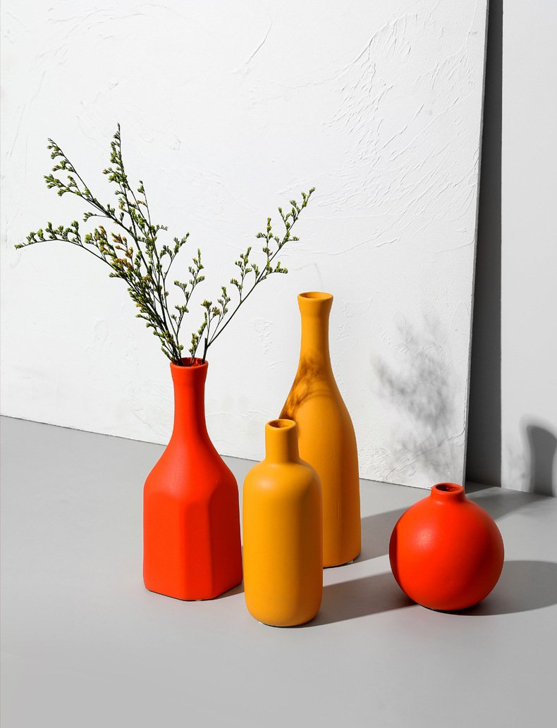 Contrasted Ceramic Vases