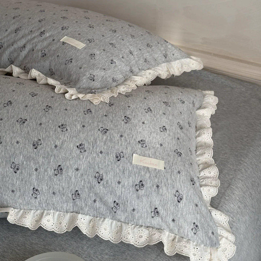Grey Bear Baby Comforter – Cotton Jersey with Lace Trim