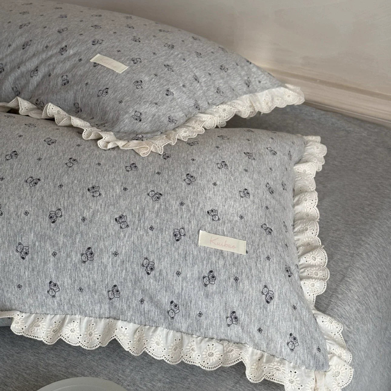 Grey Bear Baby Comforter – Cotton Jersey with Lace Trim