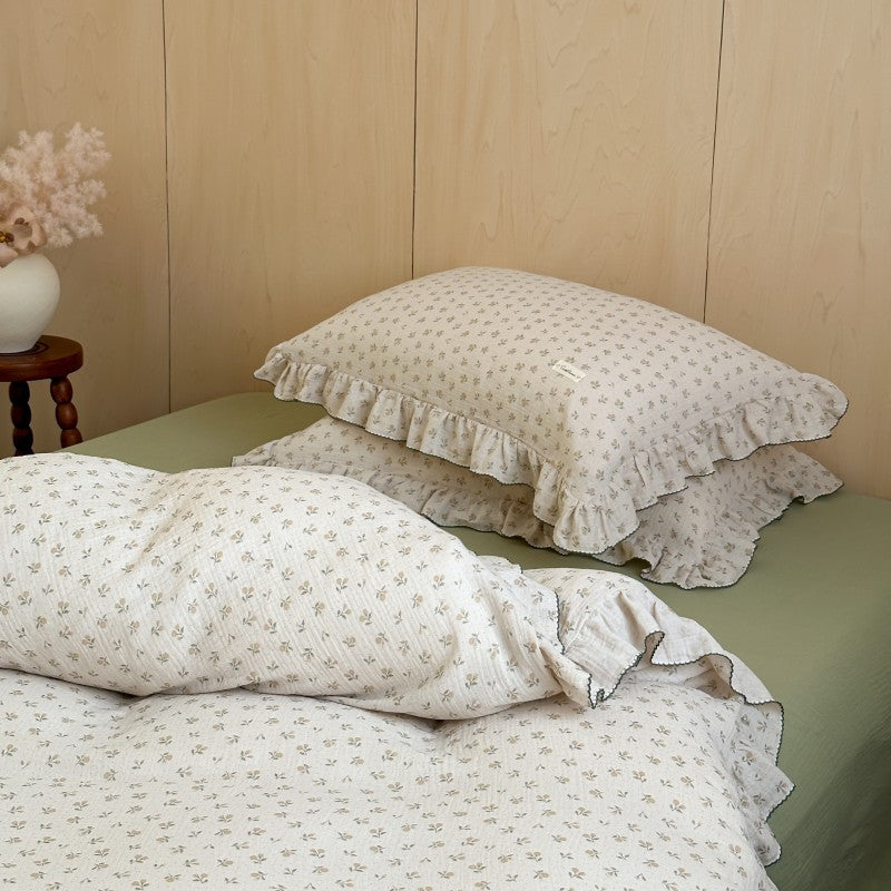 Floral Cotton Muslin Bedding Set – Ruffled Queen & Twin