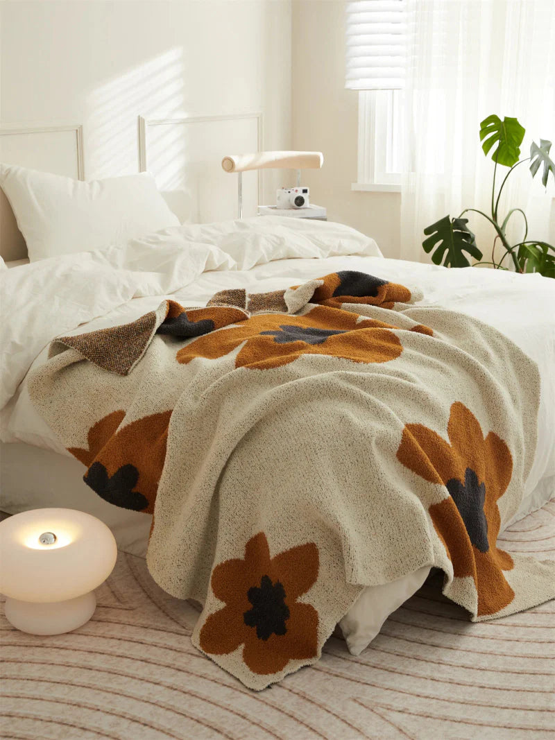 Cozy Bloom Plush Knit Throw Blanket